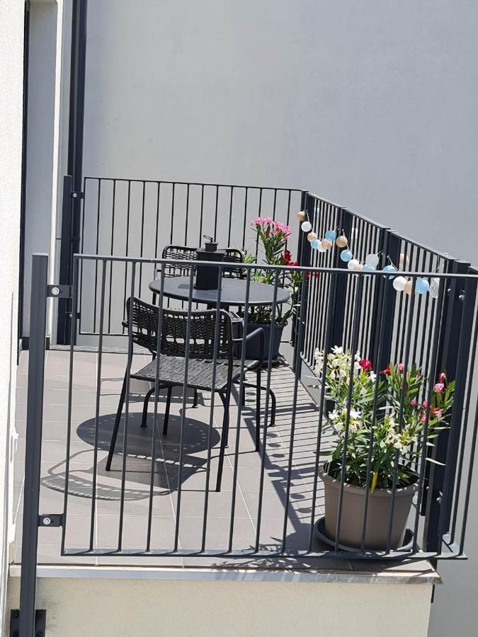 Szondi Corner Apartman Budapest Eksteriør billede