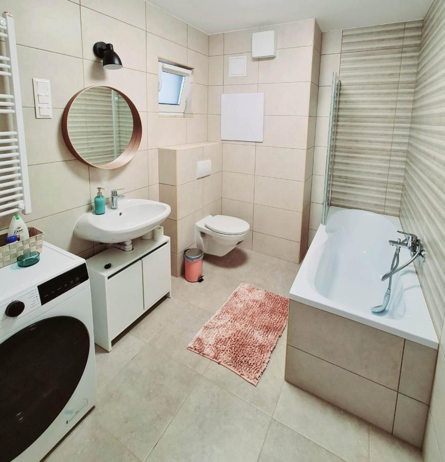 Szondi Corner Apartman Budapest Eksteriør billede