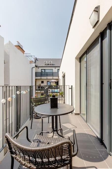 Szondi Corner Apartman Budapest Eksteriør billede